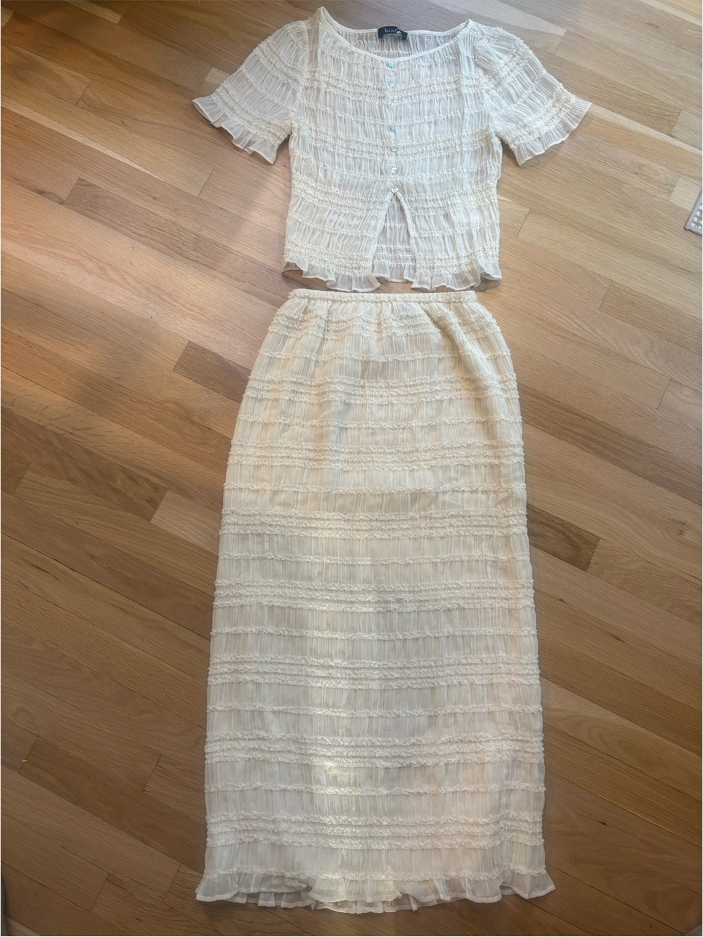 Kourt Aradia Skirt